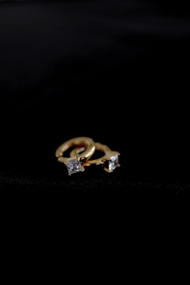 MIDASTOUCH[stainless316L]<br>CZトップステンレスイヤーカフ