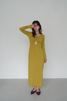 Gather Drop Design One-piece<br>[YELLOW/BROWN/BLACK]